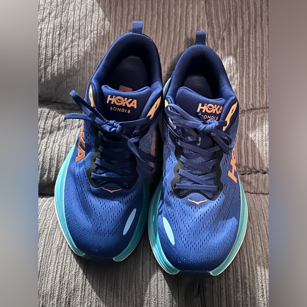 Hoka Bondi 8, Women’s size 9 B